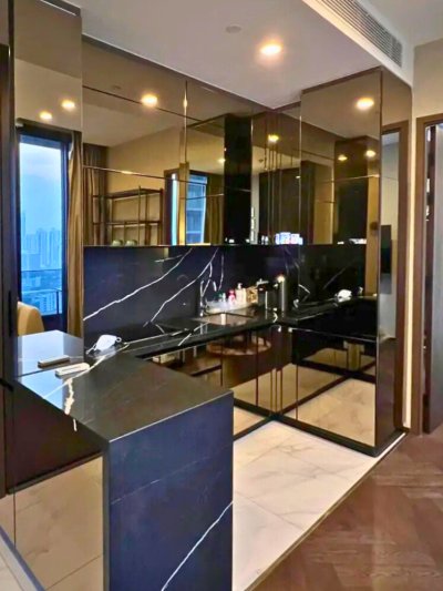 THE ESSE Sukhumvit 36 near BTS Thong Lor 1 Bed 1 Bath 43 m². Fully Furnished