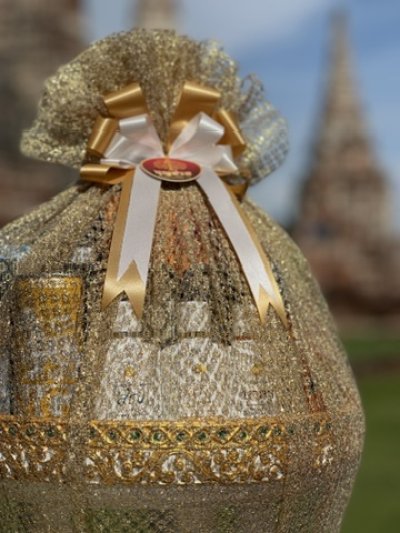 บุญรุ่งเรือง