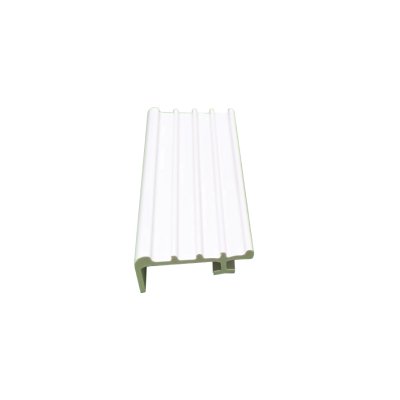 จมูกบันได L-38 สีขาว
