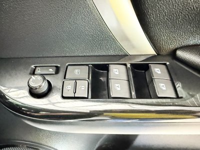 Toyota Fortuner 2.4 Leader V (ปี 2023) SUV AT - 2WD