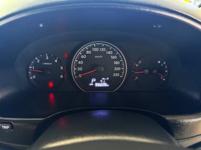 Hyundai Grand Starex 2.5 VIP (Y 2021) Wagon AT