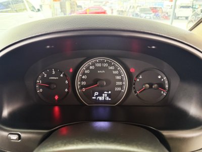 Hyundai Grand Starex 2.5 Premium (ปี 2020) Wagon AT