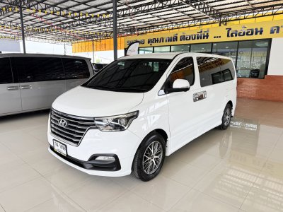 Hyundai Grand Starex 2.5 Premium (ปี 2020) Wagon AT