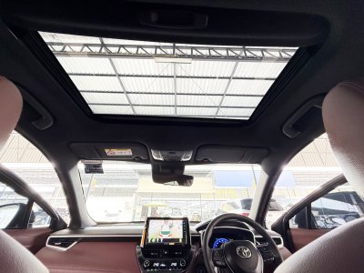 Toyota Corolla CROSS 1.8 Hybrid Premium Safety (Y 2021) SUV AT
