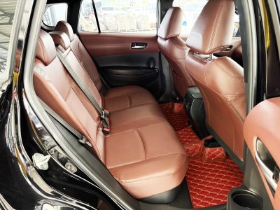 Toyota Corolla CROSS 1.8 Hybrid Premium Safety (Y 2021) SUV AT