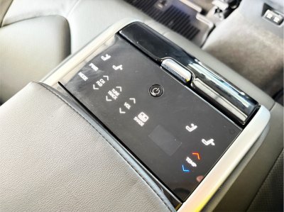 Toyota Camry 2.5 HV Premium (ปี 2019) Sedan AT