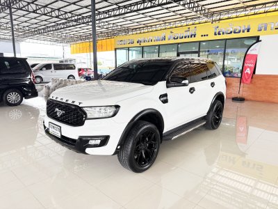 Ford Everest 2.2 Titanium+ (Y 2017) SUV AT - 2WD