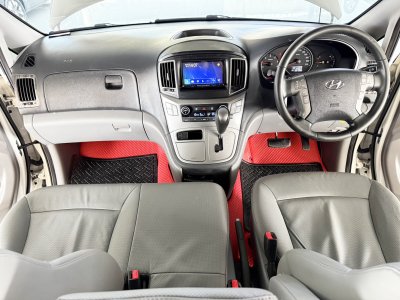 Hyundai H-1 2.5 Limited III (ปี 2019) Wagon AT