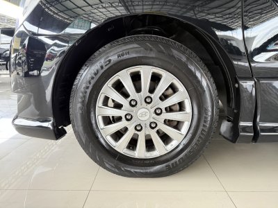 Hyundai H-1 2.5 Deluxe (ปี 2016) Wagon AT
