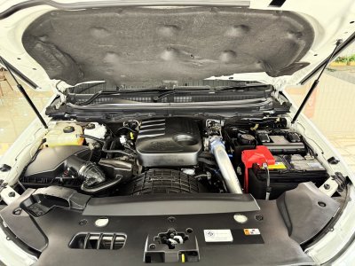 Ford Everest 2.2 Titanium+ (Y 2017) SUV AT - 2WD