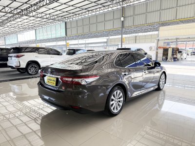 Toyota Camry 2.5 HV E-CVT (ปี 2021) Sedan AT