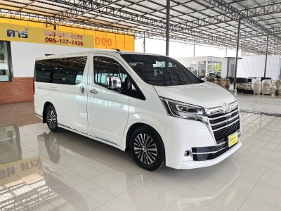 Toyota Majesty 2.8 Grande (ปี 2020) Van AT