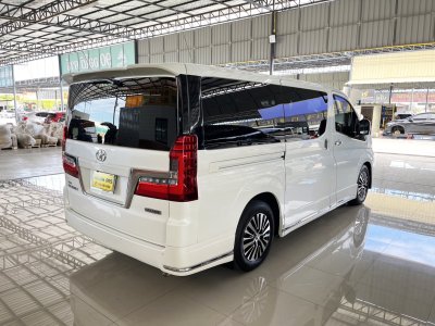 Toyota Majesty 2.8 Grande (ปี 2020) Van AT