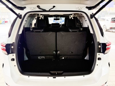 Toyota Fortuner 2.4 Leader V (ปี 2023) SUV AT