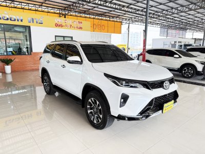 Toyota Fortuner 2.4 Leader V (ปี 2023) SUV AT