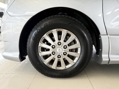 Hyundai H-1 2.5 Deluxe (ปี 2017) Wagon AT