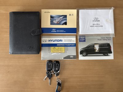 Hyundai H-1 2.5 Deluxe (ปี 2017) Wagon AT