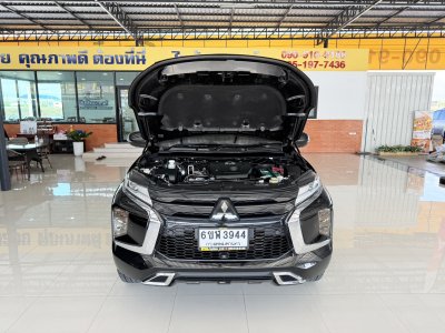 Mitsubishi Pajero Sport 2.4 GT Premium (Y 2019) SUV AT - 2WD
