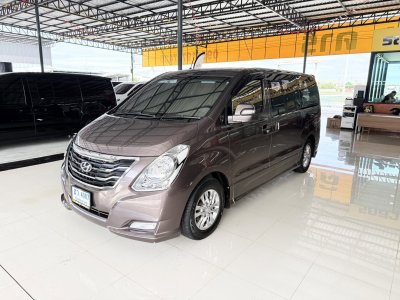 Hyundai H-1 2.5 Elite (ปี 2016) Wagon AT