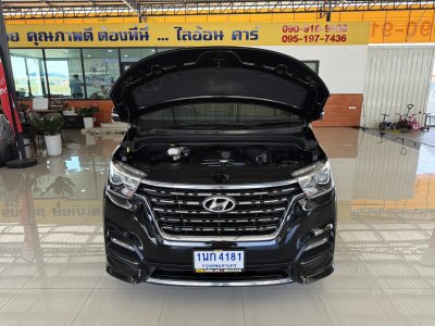 Hyundai H-1 2.5 Deluxe (ปี 2020) Wagon AT