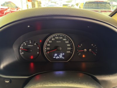 Hyundai H-1 2.5 Deluxe (ปี 2020) Wagon AT