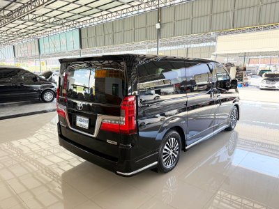 Toyota Majesty 2.8 Grande (ปี 2022) Wagon AT