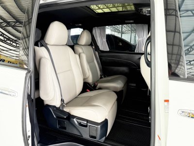 Toyota Estima 2.4 Aeras Premium (ปี 2019) Wagon AT