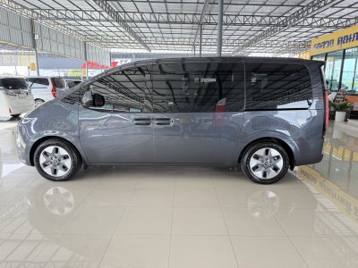 Hyundai Staria 2.2 SEL (ปี 2022) Wagon AT