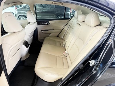 Honda Accord 2.0 EL NAVI (ปี 2013) Sadan AT