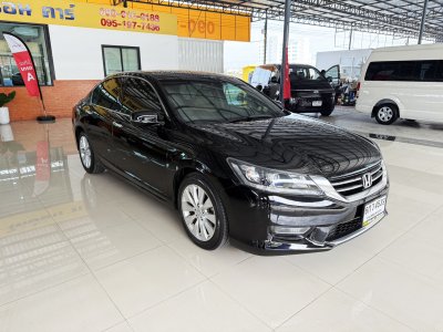 Honda Accord 2.0 EL NAVI (ปี 2013) Sadan AT