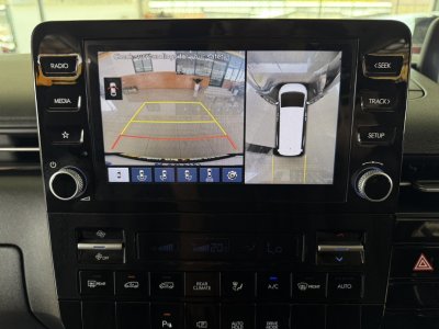 Hyundai Staria 2.2 Premium (Y 2023) Wagon AT