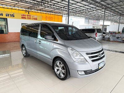 Hyundai H-1 2.5 Touring (ปี 2018) Wagon AT