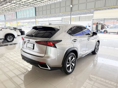 Lexus NX300h 2.5 Grand Luxury (ปี 2018) SUV AT