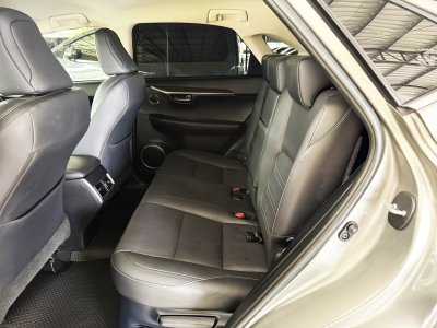 Lexus NX300h 2.5 Grand Luxury (ปี 2018) SUV AT