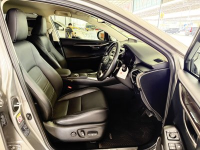 Lexus NX300h 2.5 Grand Luxury (ปี 2018) SUV AT