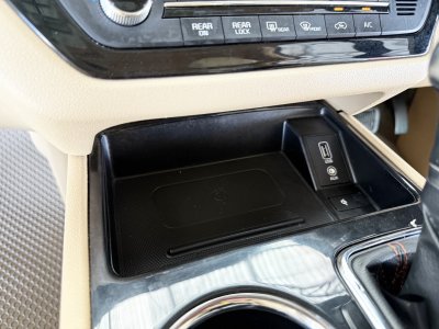 Kia Grand Carnival 2.2 SXL (ปี 2018) Wagon AT