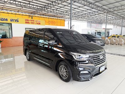 Hyundai H-1 2.5 Deluxe (ปี 2020) Wagon AT