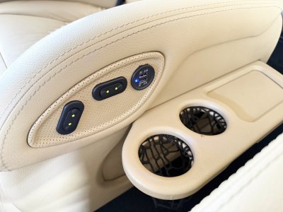 Hyundai H-1 2.5 Deluxe (Y 2020) Wagon AT