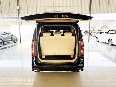 Hyundai H-1 2.5 Deluxe (Y 2020) Wagon AT