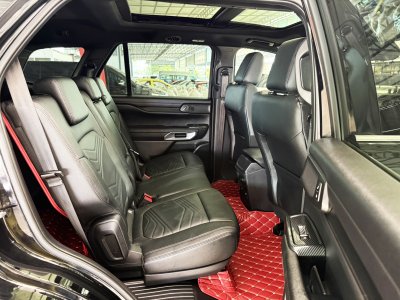 Ford Everest 2.0 Bi-Turbo Titanium+ 4WD (Y 2023) SUV AT