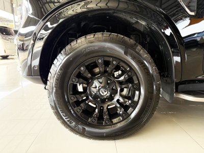 Ford Everest 2.0 Bi-Turbo Titanium+ 4WD (Y 2023) SUV AT