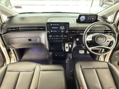 Hyundai Staria 2.2 Premium (ปี 2025) Wagon AT