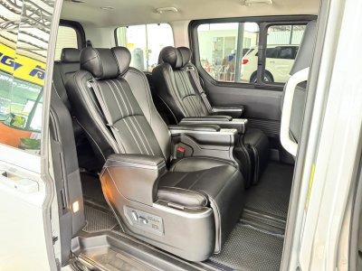 Hyundai Staria 2.2 Premium (ปี 2025) Wagon AT