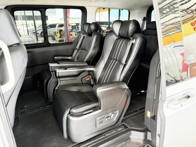 Hyundai Staria 2.2 Premium (ปี 2025) Wagon AT