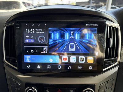 Hyundai H-1 2.5 Deluxe (ปี 2013) Wagon AT