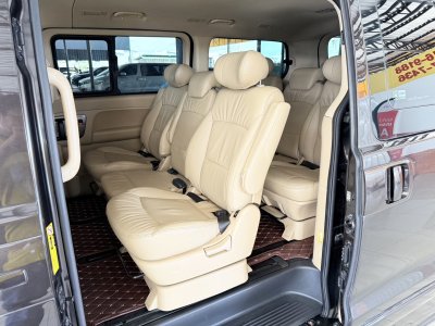 Hyundai H-1 2.5 Deluxe (ปี 2019) Wagon AT