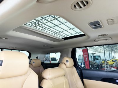 Kia Carnival 2.2 SXL (Y 2025) Wagon AT