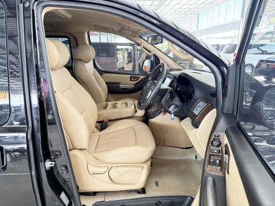 Hyundai H-1 2.5 Deluxe (ปี 2020) Wagon AT