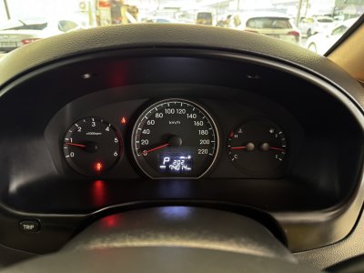 Hyundai H-1 2.5 Deluxe (ปี 2020) Wagon AT