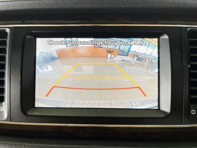 Kia Grand Carnival 2.2 EX (Y 2018) Wagon AT